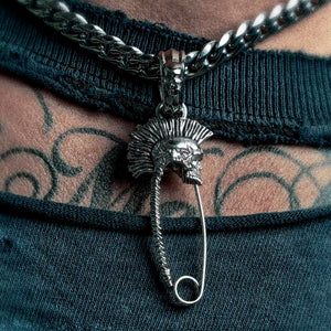 PUNK SAFETY PIN PENDANT - Hard Jewelry™